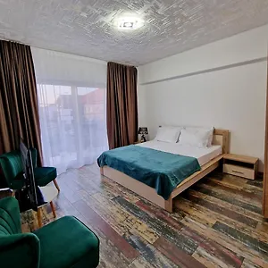  Guest house 5 Bedrooms Luxury
